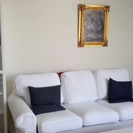 Apartamento Amplio En Urbanizacion Con Piscina. * Porto de Espasante